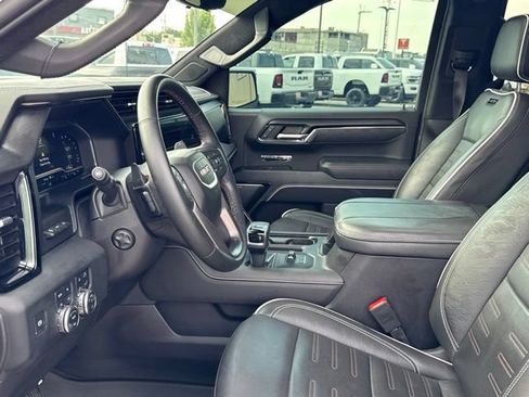 Used 2024 GMC Sierra 1500 AT4X AWD/4WD image 25