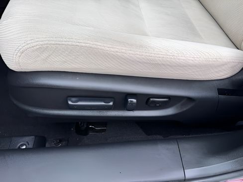 Used 2014 Honda Accord EX image 24
