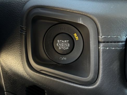New 2026 Jeep Gladiator Rubicon AWD/4WD image 13