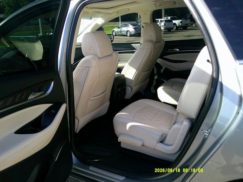 Used 2023 Buick Enclave Avenir w/ Avenir Technology Package FWD image 12