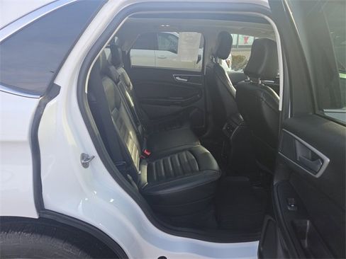 Certified 2024 Ford Edge SEL w/ Convenience Package image 20