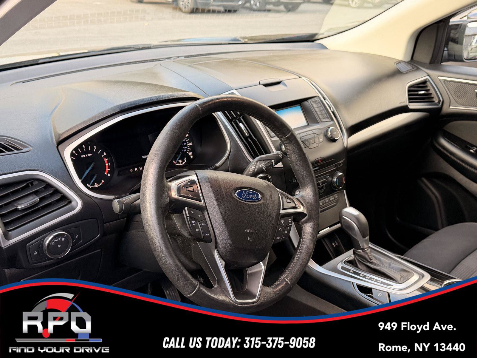 Used 2017 Ford Edge SEL w/ Class II Trailer Tow Package AWD/4WD image 6