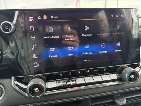 Used 2024 Chevrolet Colorado LT w/ LT Convenience Package III image 15