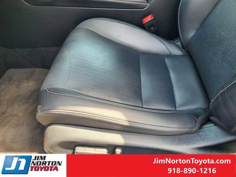 Used 2023 Honda Civic Touring image 24