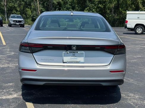 Certified 2025 Honda Accord LX image 6