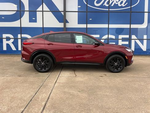 Used 2024 Buick Envista Sport Touring w/ Convenience I Package image 9