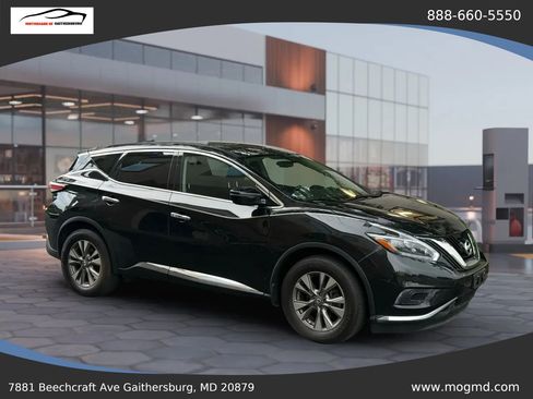 Used 2018 Nissan Murano S AWD/4WD image 2