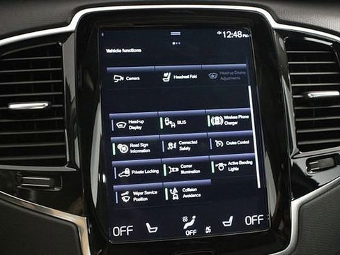 Used 2021 Volvo XC90 T6 Momentum w/ Protection Package Premier image 37