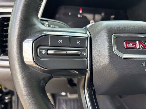 Used 2023 GMC Canyon AT4 w/ AT4 Premium Package AWD/4WD image 18