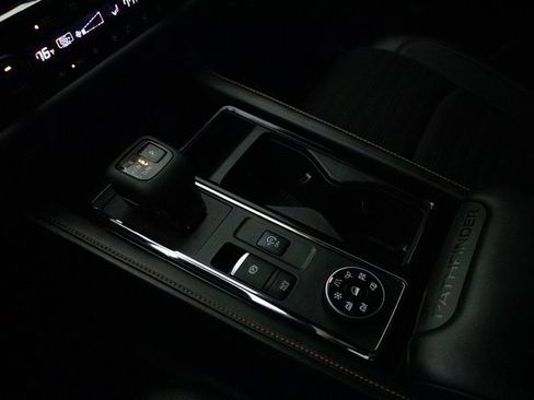 Used 2023 Nissan Pathfinder Rock Creek image 32