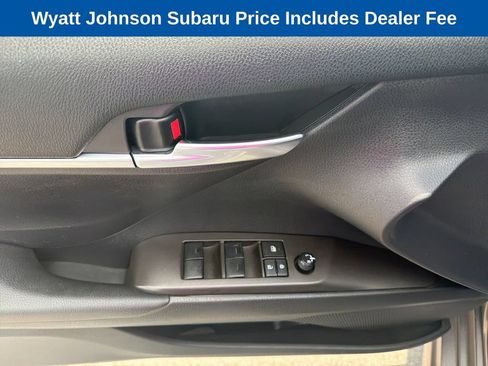 Used 2023 Toyota Camry SE FWD image 17
