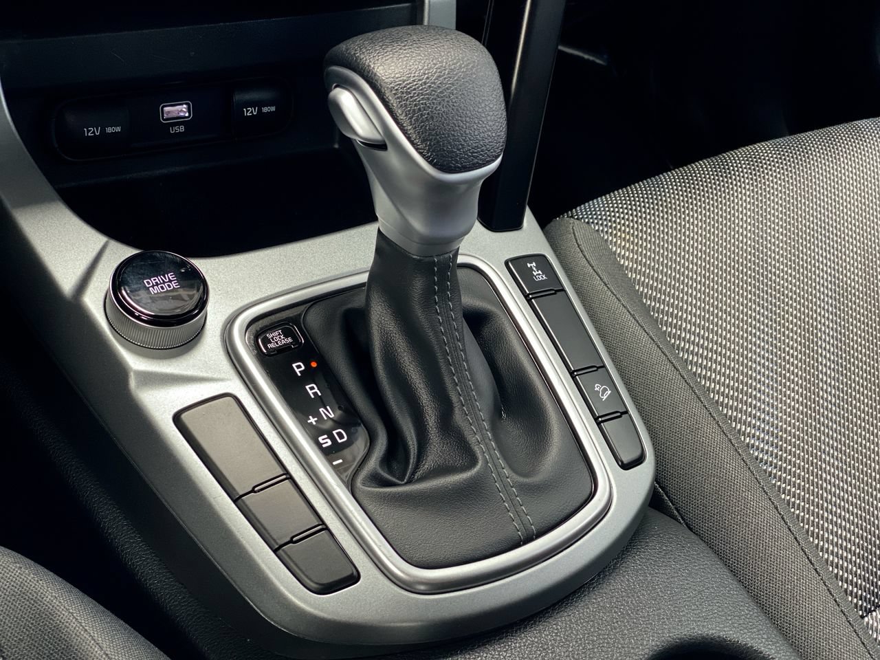 Certified 2026 Kia Seltos LX AWD/4WD image 24