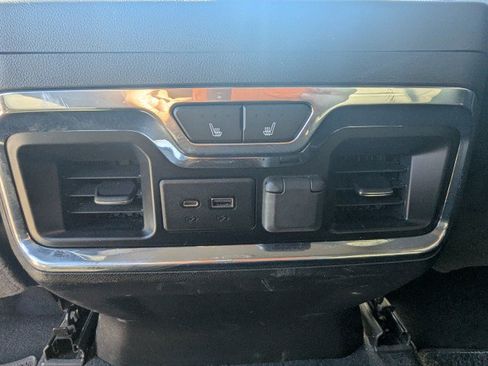 Used 2020 GMC Sierra 2500 Denali w/ Denali Ultimate Package AWD/4WD image 28