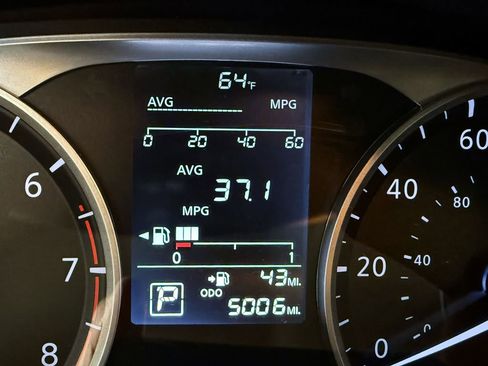 Certified 2025 Nissan Versa S w/ Trunk Package image 33