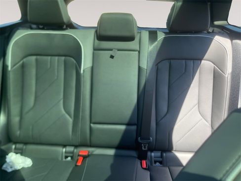 New 2026 BMW X3 xDrive30 w/ Premium Package image 13