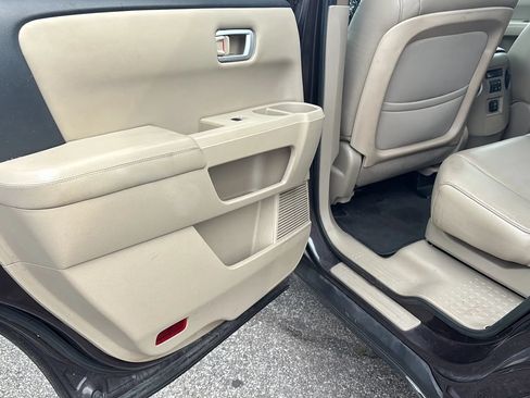 Used 2015 Honda Pilot EX-L image 11