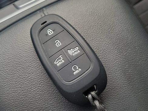 Used 2024 Hyundai Santa Cruz SEL FWD image 27