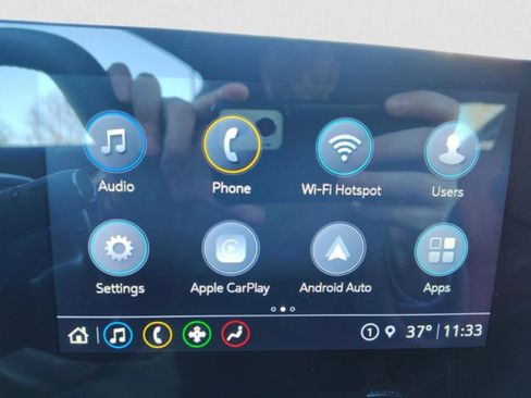 Used 2022 Chevrolet Corvette Stingray Coupe w/ Z51 Performance Package image 16