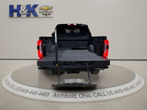 Used 2023 Ford F250 Platinum AWD/4WD image 9