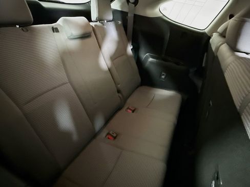 Certified 2023 Toyota Highlander L image 25