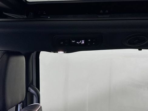 Used 2025 Chrysler Pacifica Limited FWD image 25