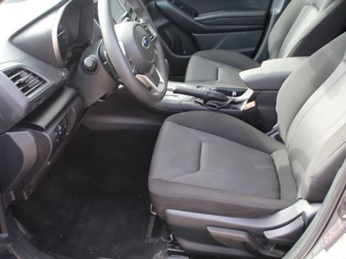 Used 2019 Subaru Impreza 2.0i Premium w/ Eyesight & BSD/Rcta & SRF AWD/4WD image 8