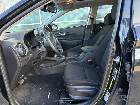 Used 2022 Hyundai Kona SEL w/ Convenience Package image 8