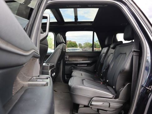 Used 2021 Ford Expedition Max Limited AWD/4WD image 15