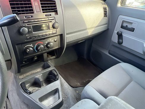 Used 2005 Dodge Dakota ST image 14