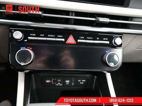 Used 2025 Hyundai Tucson SEL AWD/4WD image 16