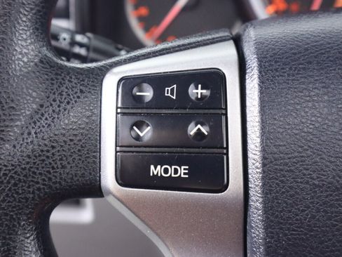 Used 2011 Toyota 4Runner SR5 AWD/4WD image 13