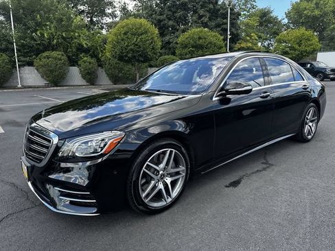 Used 2018 Mercedes-Benz S 560 4MATIC Sedan image 9
