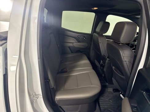 Used 2023 Chevrolet Colorado ZR2 w/ ZR2 Convenience Package III image 14