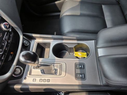 Used 2023 Nissan Murano SV AWD/4WD image 25