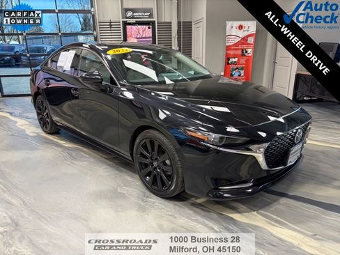 Used 2022 MAZDA MAZDA3 s image 1