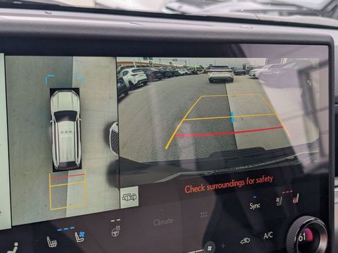 Used 2024 Lexus GX 550 image 8