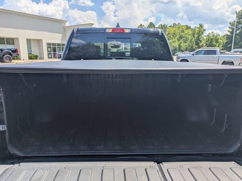 Used 2025 RAM 1500 Laramie w/ Night Edition AWD/4WD image 31