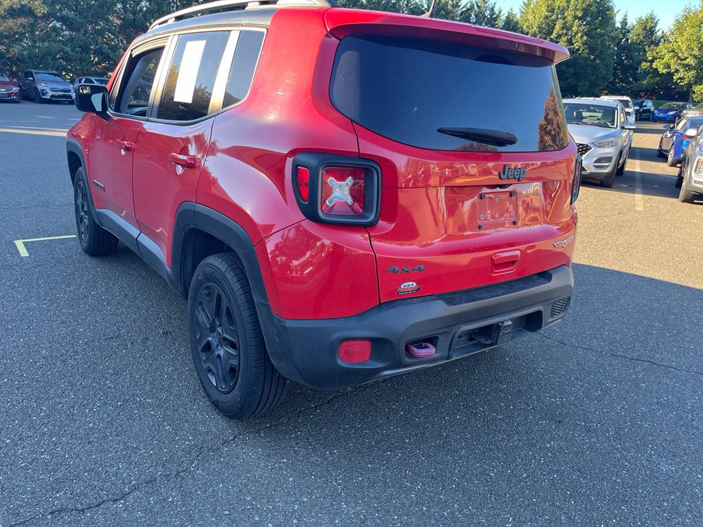 Used 2018 Jeep Renegade Trailhawk w/ Cold Weather Group II AWD/4WD image 5