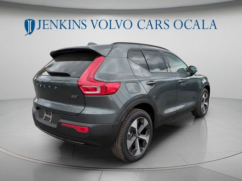 New 2026 Volvo XC40 B5 Plus w/ Protection Package Premier AWD/4WD image 3