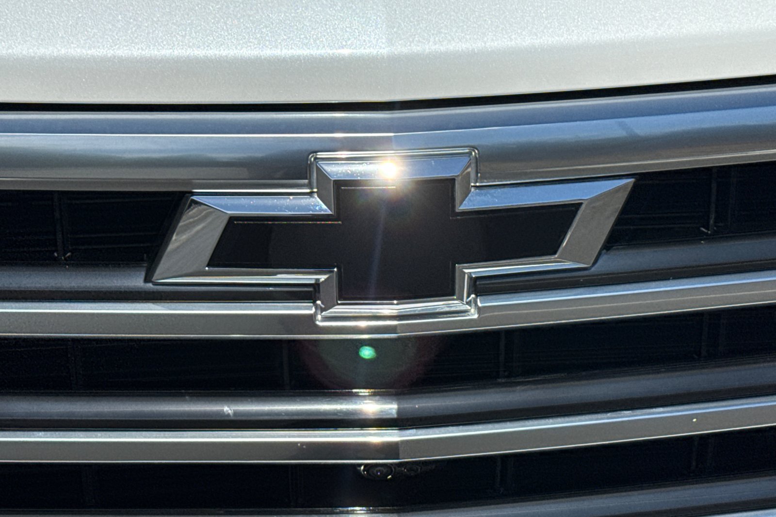Used 2024 Chevrolet Silverado 1500 High Country w/ High Country Premium Package AWD/4WD image 8