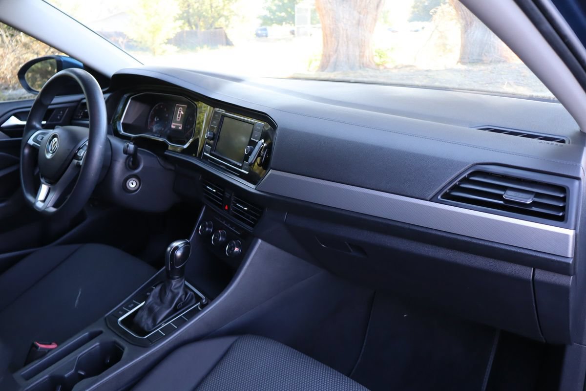 Used 2019 Volkswagen Jetta S w/ Driver Assistance Package FWD image 17