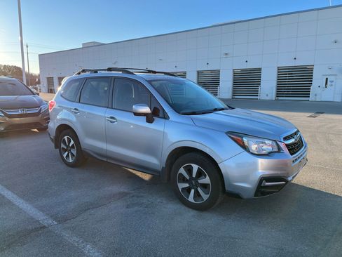 Used 2018 Subaru Forester 2.5i Premium w/ Protection Package #3A image 4
