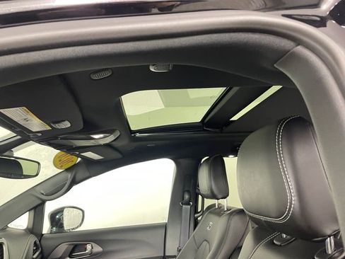 New 2026 Chrysler Pacifica Select w/ S Appearance Package image 14