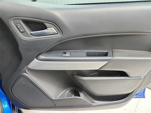 Used 2022 Chevrolet Colorado ZR2 image 45