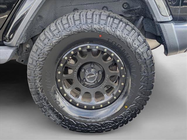 Used 2021 Jeep Wrangler Unlimited Sahara AWD/4WD image 24
