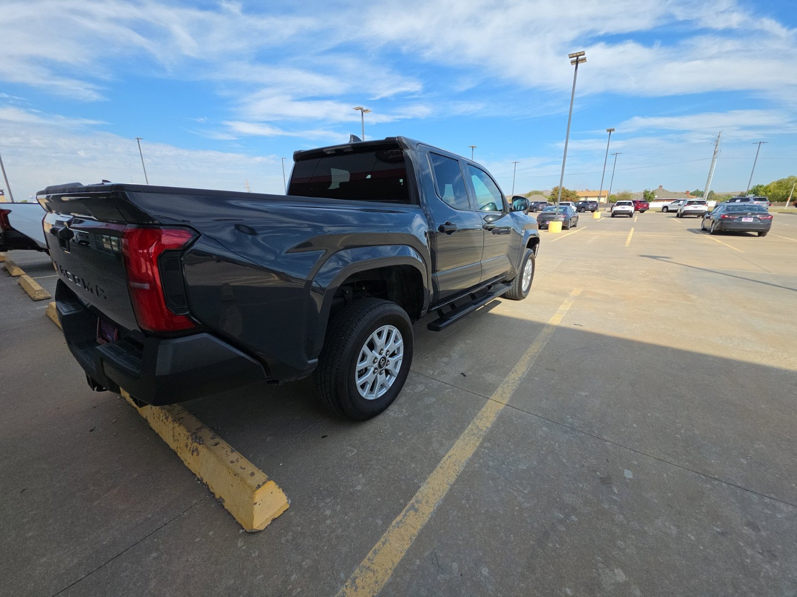 Used 2025 Toyota Tacoma SR RWD image 7