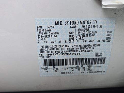 Certified 2024 Ford Explorer ST-Line w/ Class IV Trailer Tow Package AWD/4WD image 26