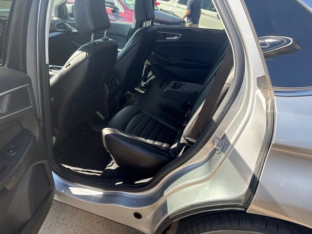 Used 2023 Ford Edge SEL w/ Convenience Package AWD/4WD image 16