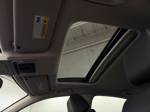 Certified 2024 Honda Civic EX-L image 15