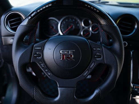 Used 2012 Nissan GT-R Premium AWD/4WD image 4